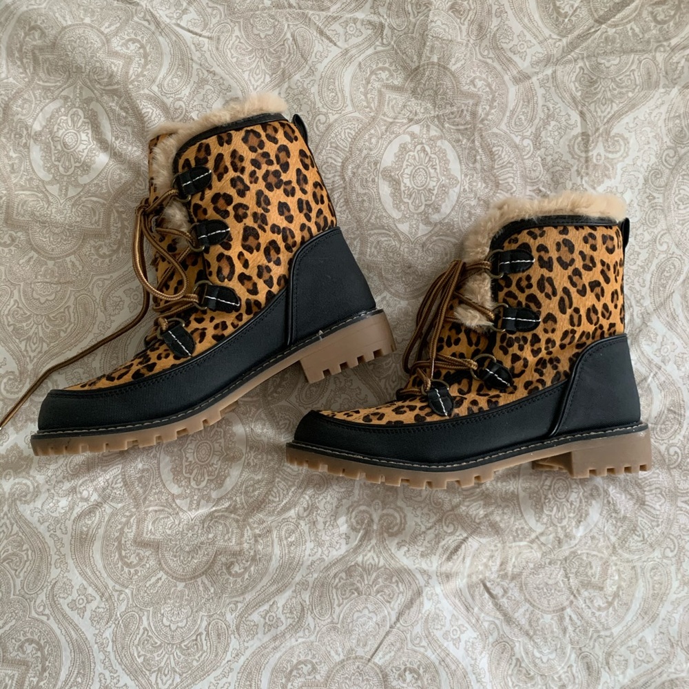 Snow boots ROOLEE size 8